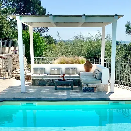 Trullo Falco Holiday home *